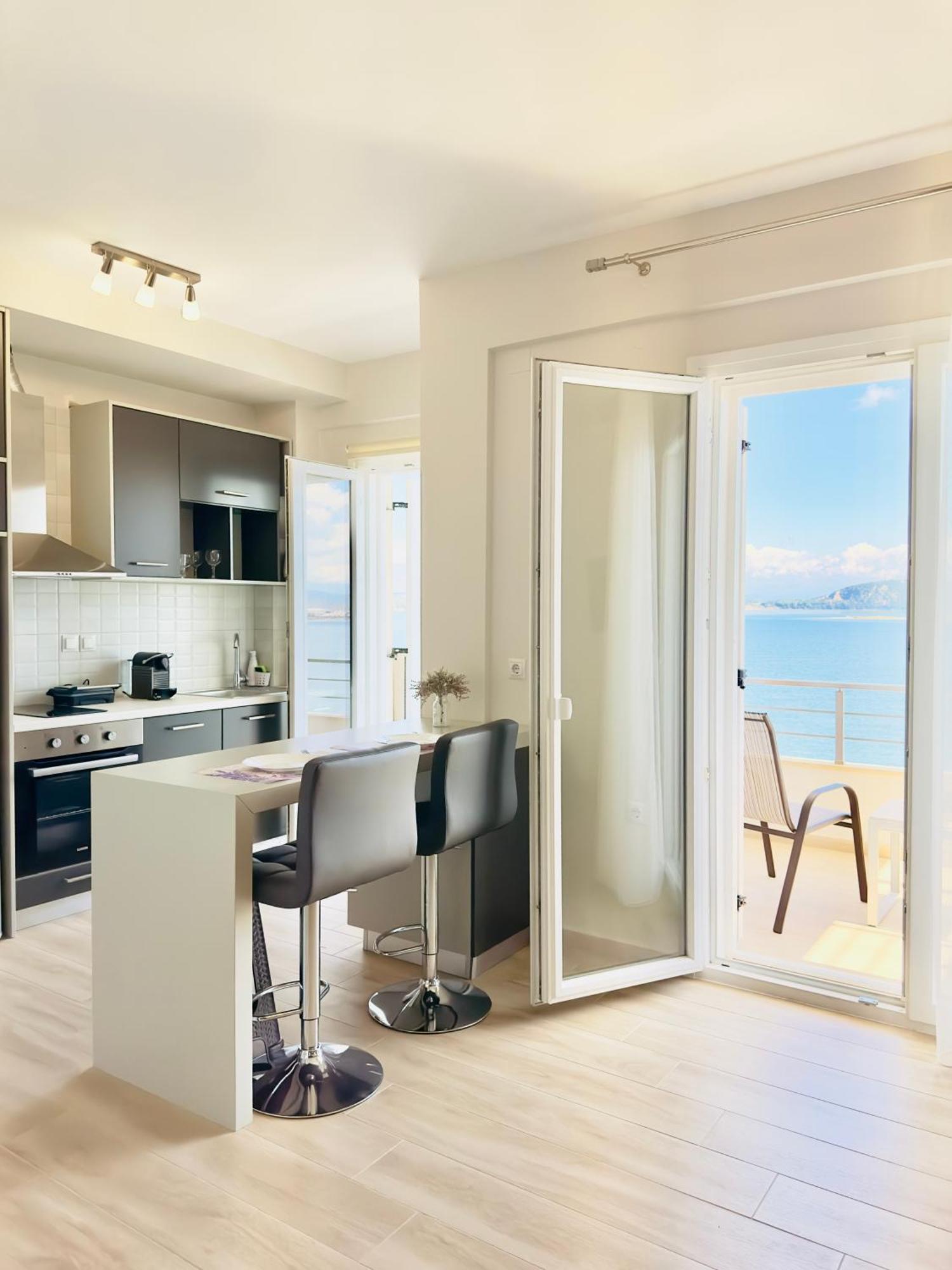 Bluish 3A Apartment Preveza Ngoại thất bức ảnh