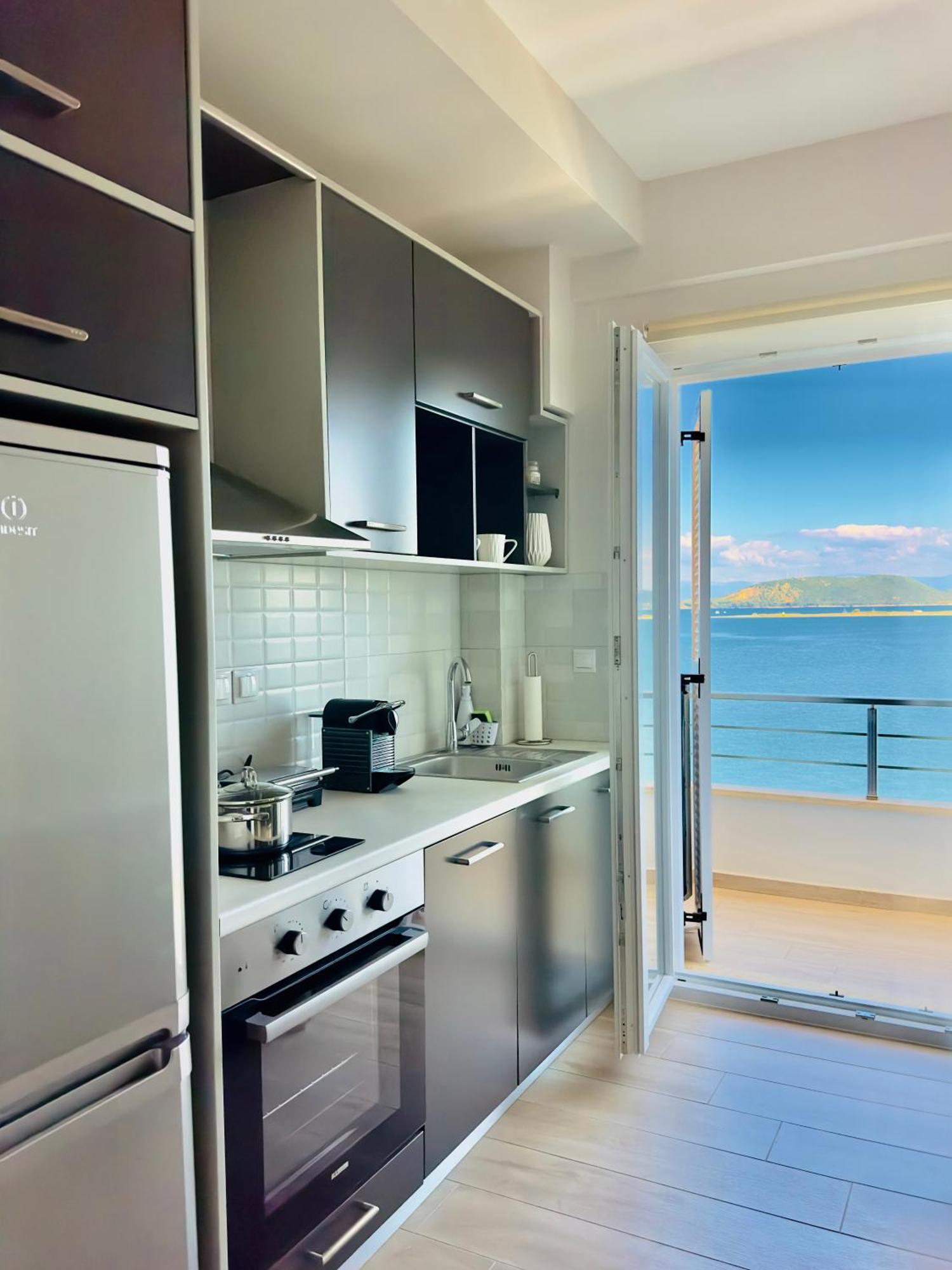 Bluish 3A Apartment Preveza Ngoại thất bức ảnh