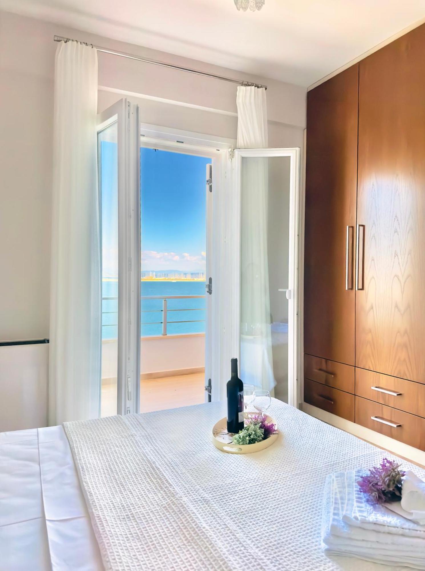 Bluish 3A Apartment Preveza Ngoại thất bức ảnh